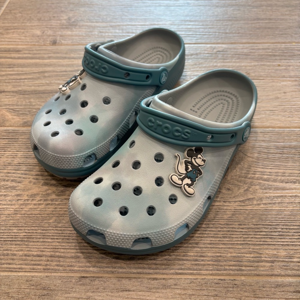 Crocs Disney Mickey Mouse Blue Tie Dye Clogs Disney Parks Women’s Size 8